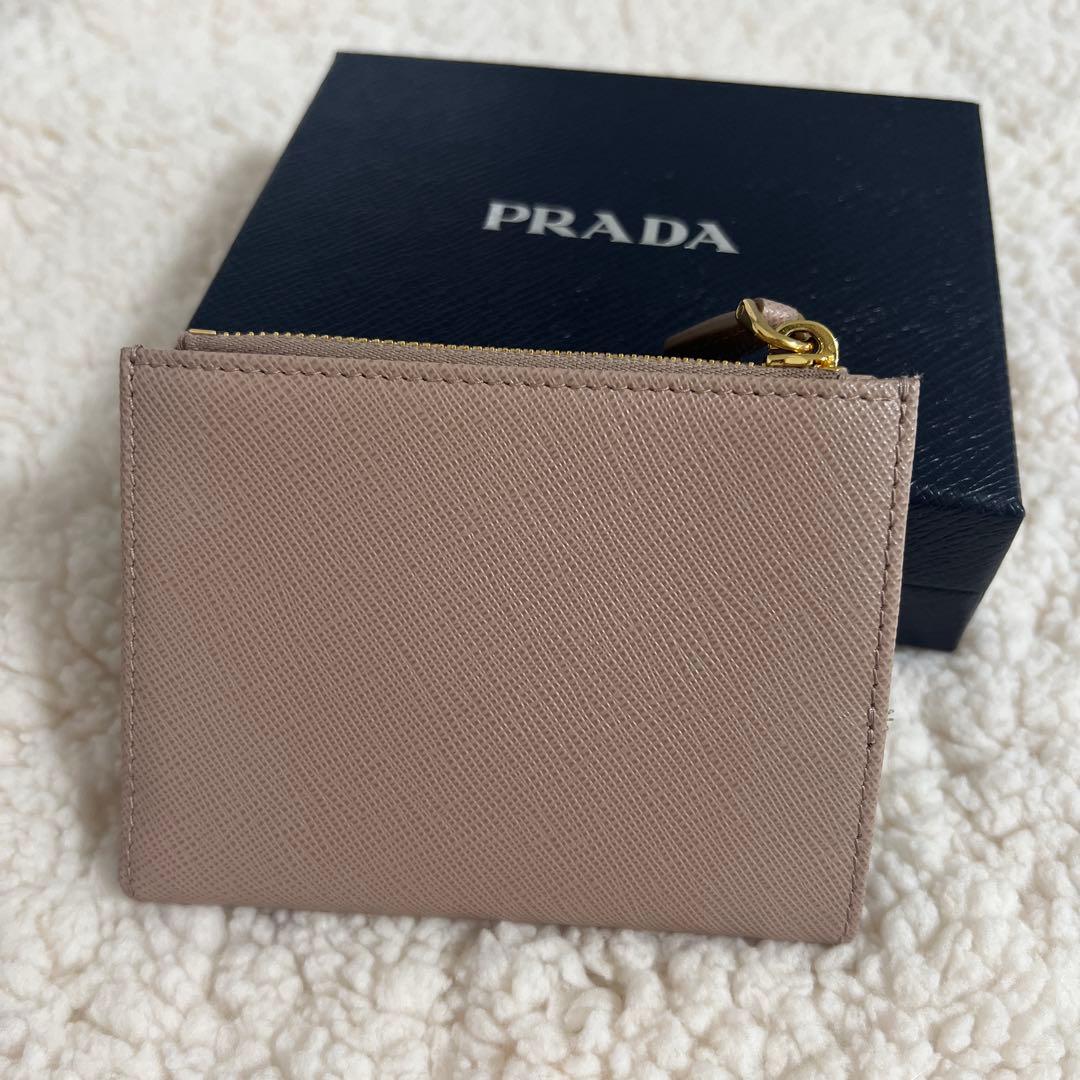 PRADA サフィアーノレザー 二つ折り財布