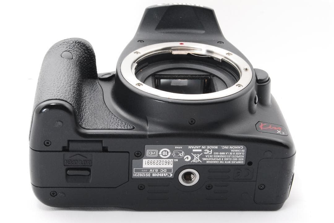 Canon EOS Kiss x3 動画機能搭載でお手頃価格！ 届いてすぐ使える