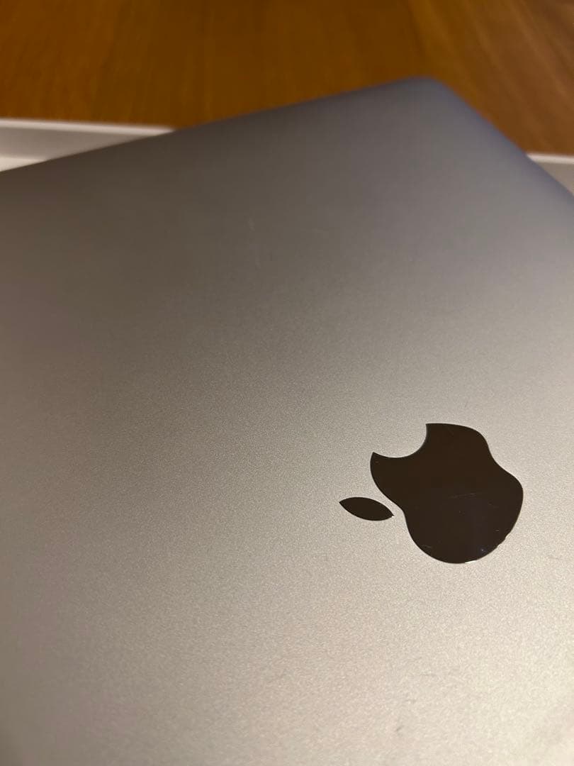 【美品・おまけ付】MacBook Air 13インチ シルバー