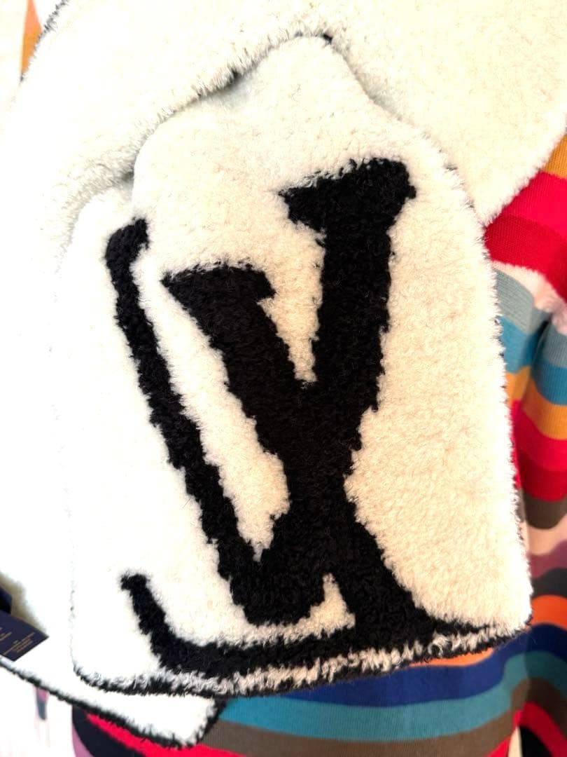 新品未使用♪ ラップオーバー式♪2WAY型マフラー.コンフィー　M79399