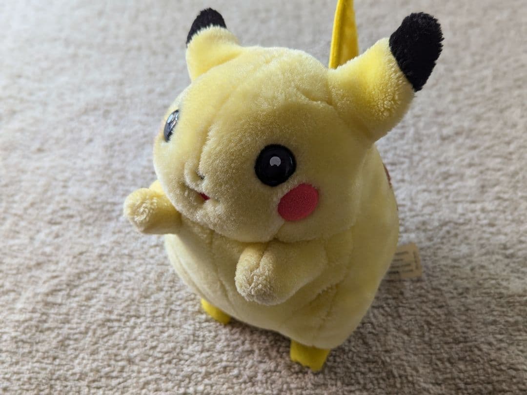 任天堂 おしゃべり ピカチュウ ぬいぐるみ ポケットモンスター