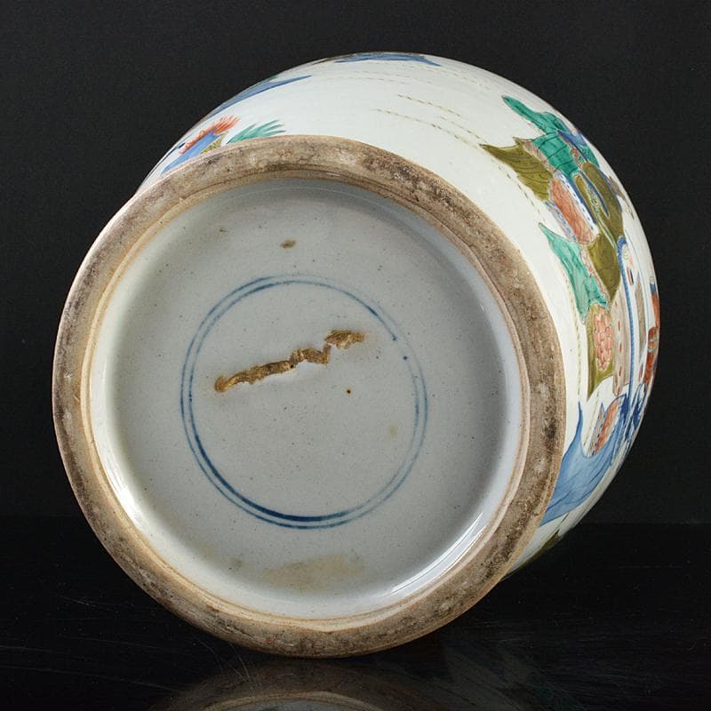 中国　色絵　人物文瓶　高さ約36cm　D　R5482B