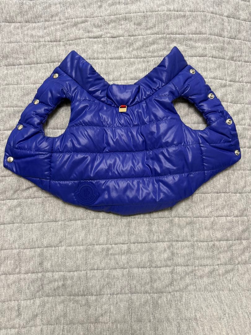 ま*ん様 MONCLER & Poldo 犬服 ダウンジャケット モンクレール