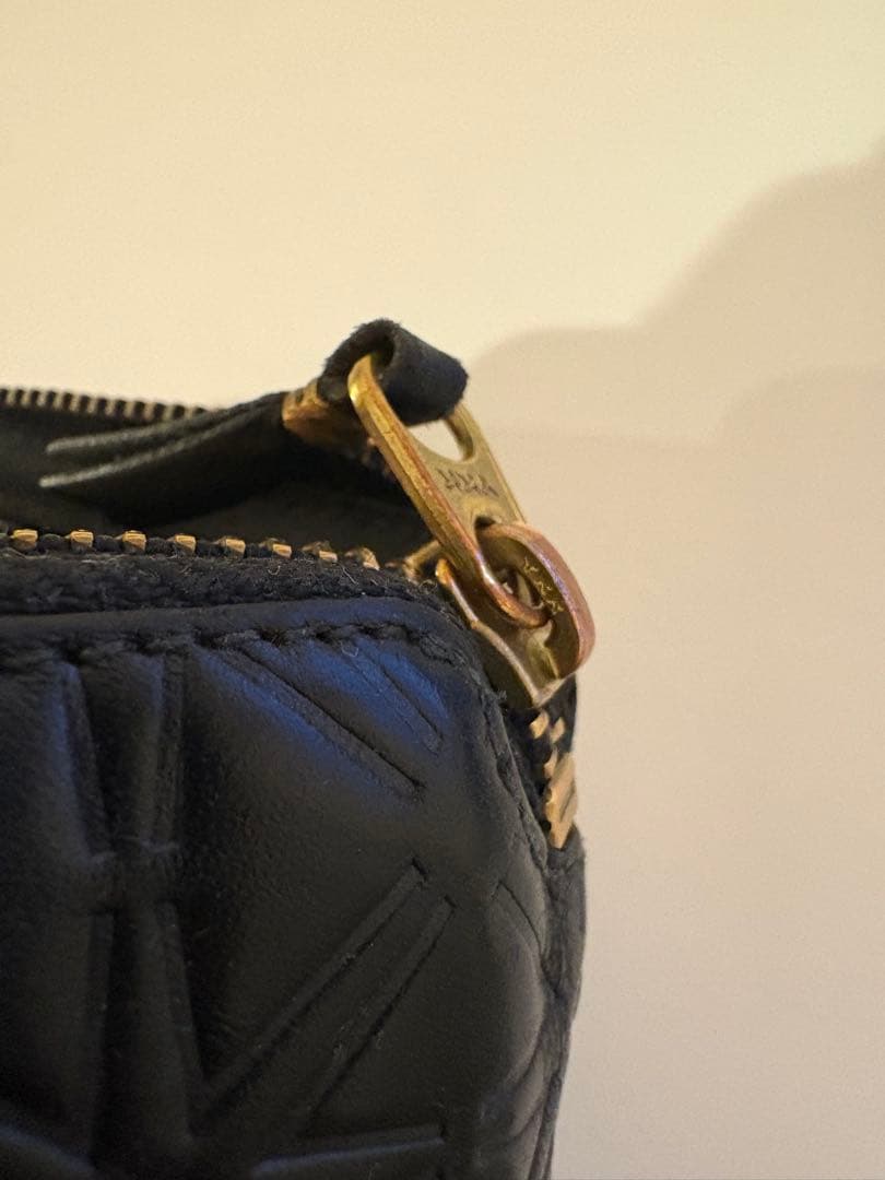 COMME des GARÇONS 二つ折り財布 黒