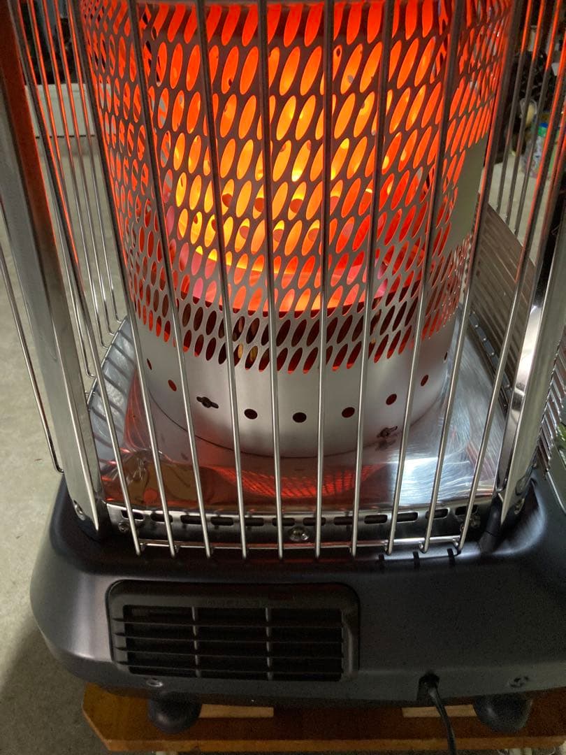 送料無料‼ 大型　業務用ストーブ　ダイニチ　ブルーヒーターFM-182F⑲