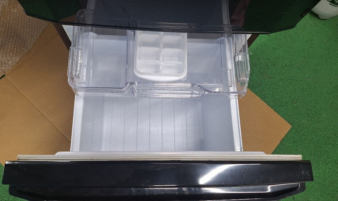 三菱　ノンフロン冷凍冷蔵庫　MR-P15X-B　2014年製