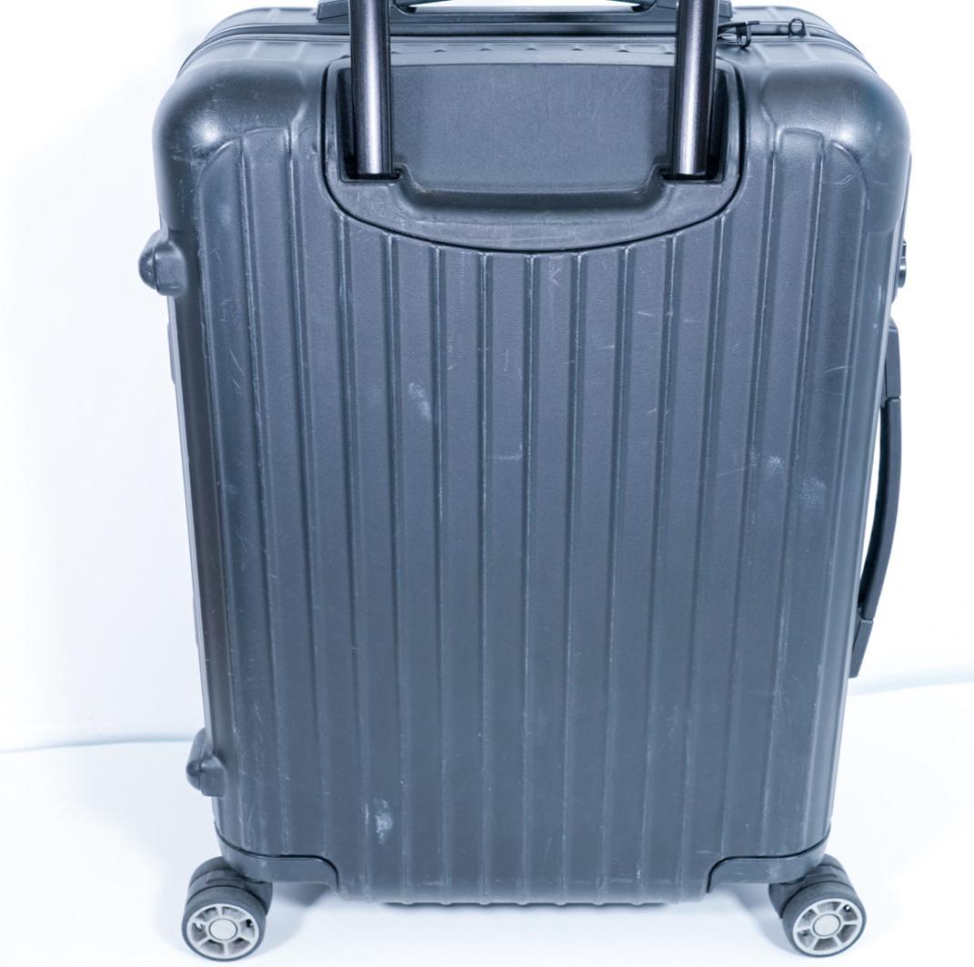 リモワ サルサ 32L 4輪 TSAロック 機内持ち込み マットブラック良品✨️
