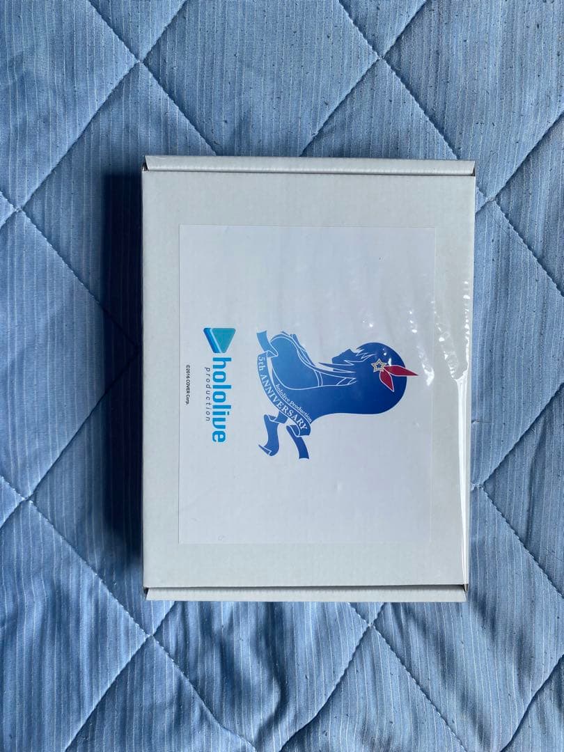 【会場限定•未開封】ホロライブ5th記念アクリルトロフィー