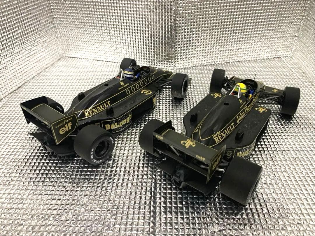 【ミニチャンプス　ロータスルノー98T A.セナ　J.ダンフリース1/18】