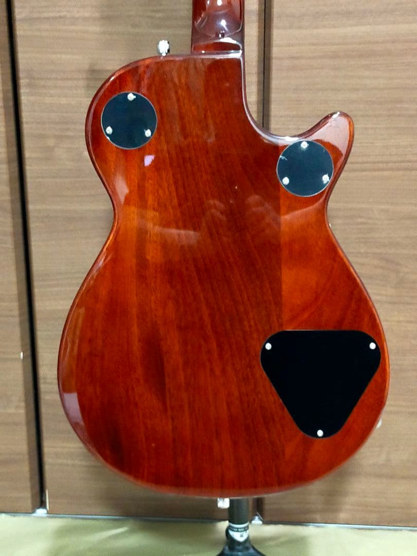 ギター G5220 JetBT SingleCut with VStoptail DCM