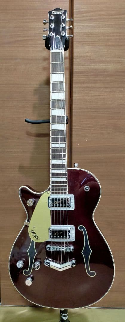 ギター G5220 JetBT SingleCut with VStoptail DCM