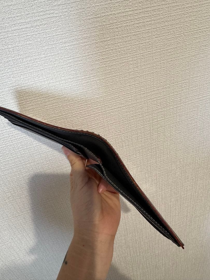 ルイヴィトン ミロワール ヴェルニ ジッピー 二つ折り財布