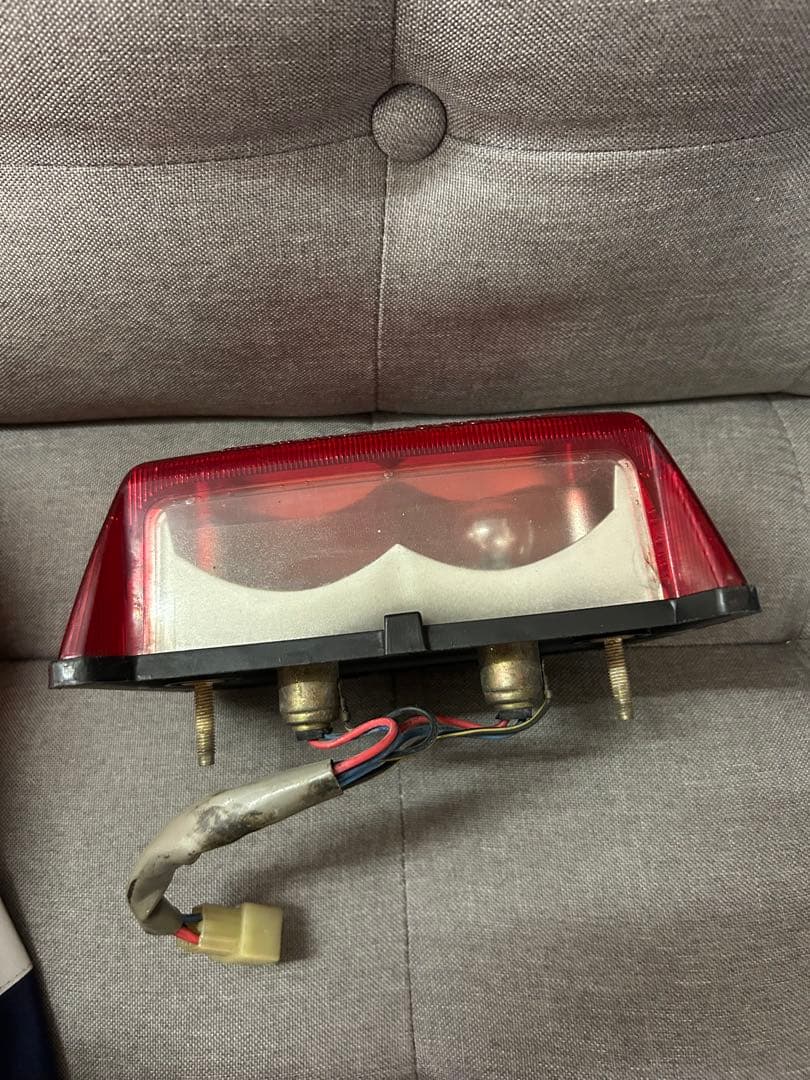 ゼファー400純正テールランプ