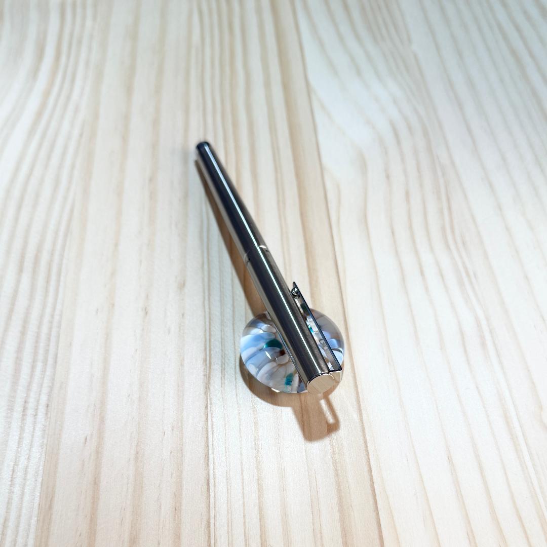 ぺんてる　エクスキャリバー　水性ボールペン　ステンレスシルバー