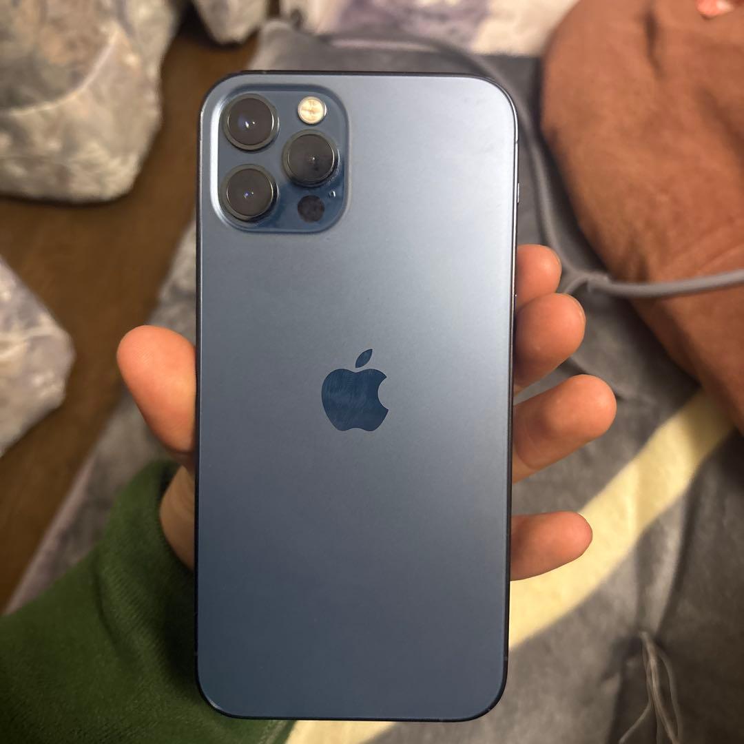 Apple iPhone 12 Pro パシフィックブルー