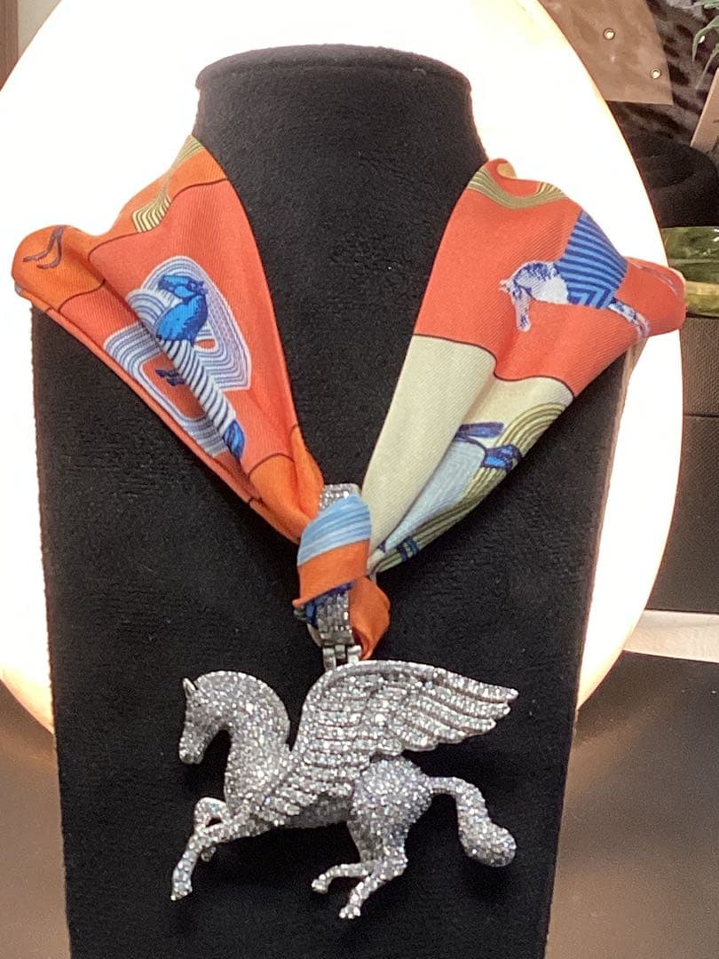 ペガサストップ　チャーム✖️スカーフ