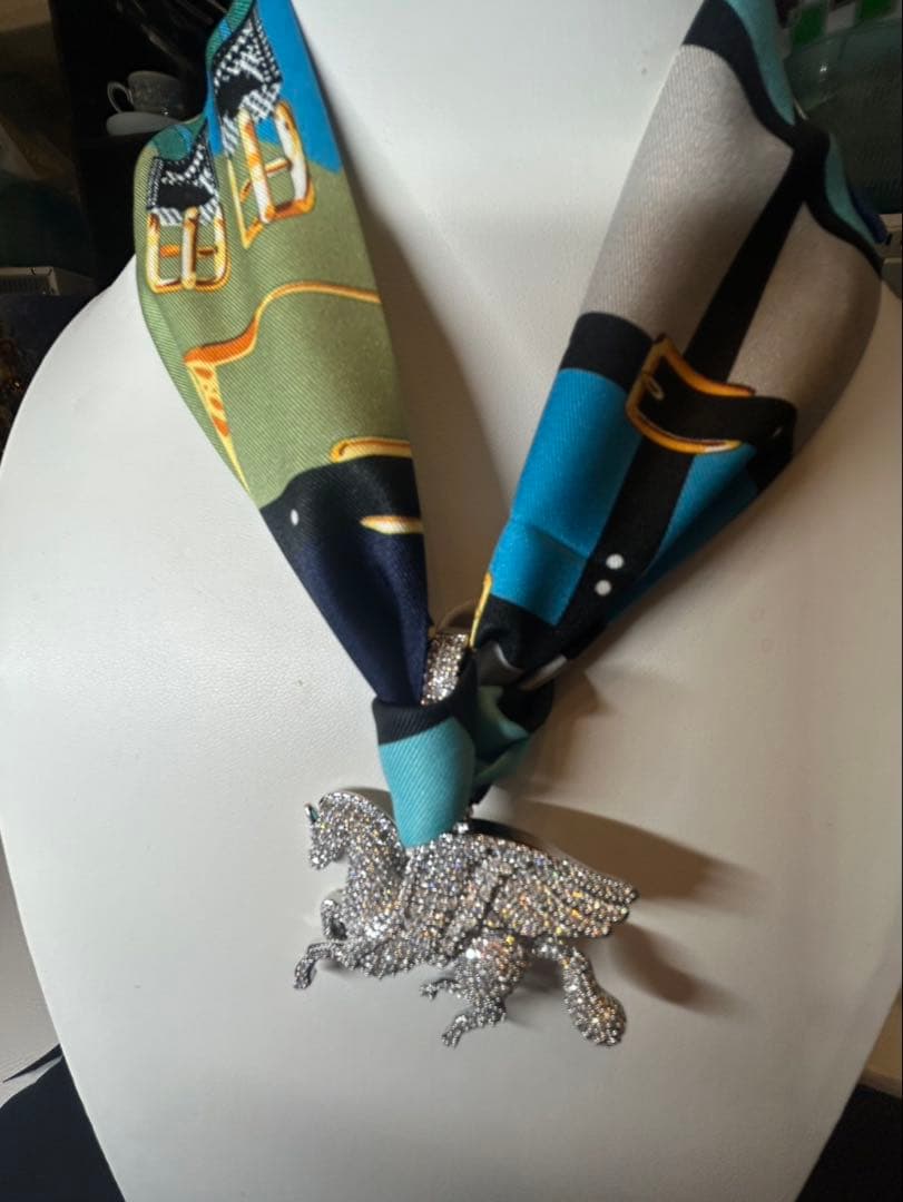 ペガサストップ　チャーム✖️スカーフ