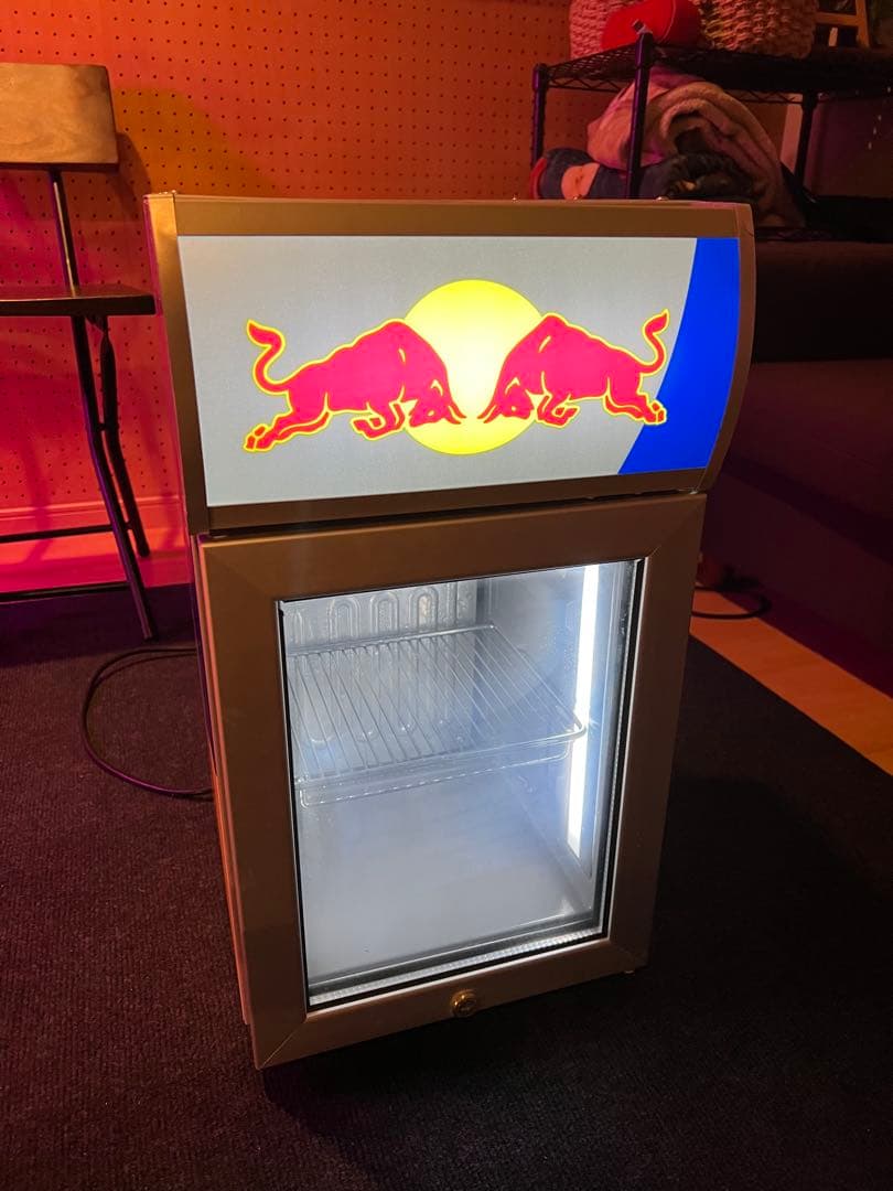 Red Bull LEDレッドブル冷蔵庫 鍵付き 限定レア非売品