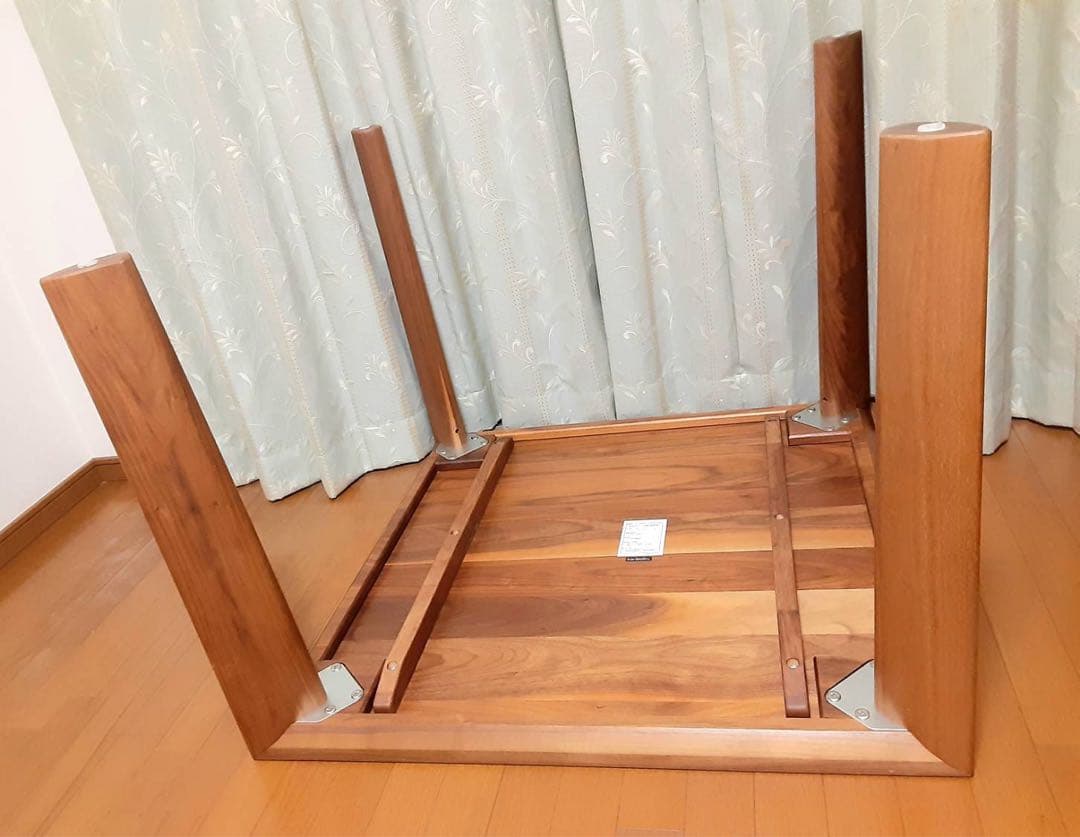 karimoku カリモク家具　ダイニングテーブル