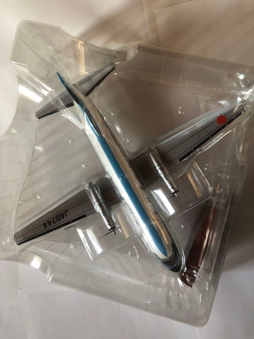 全日空商事　1/72 ANA YS-11 モヒカン