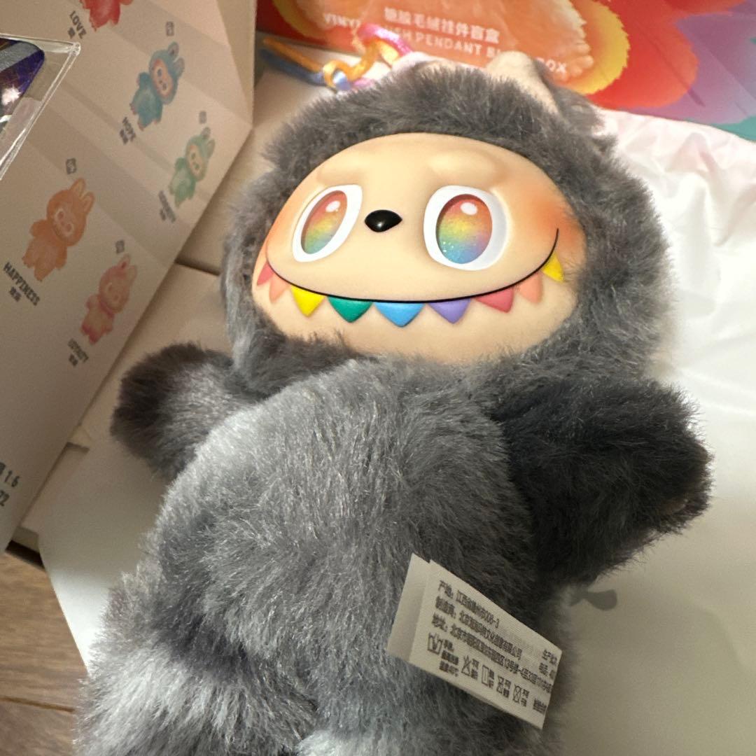 ラブブ POP MART ビッグイントゥエナジー シークレット ぬいぐるみ