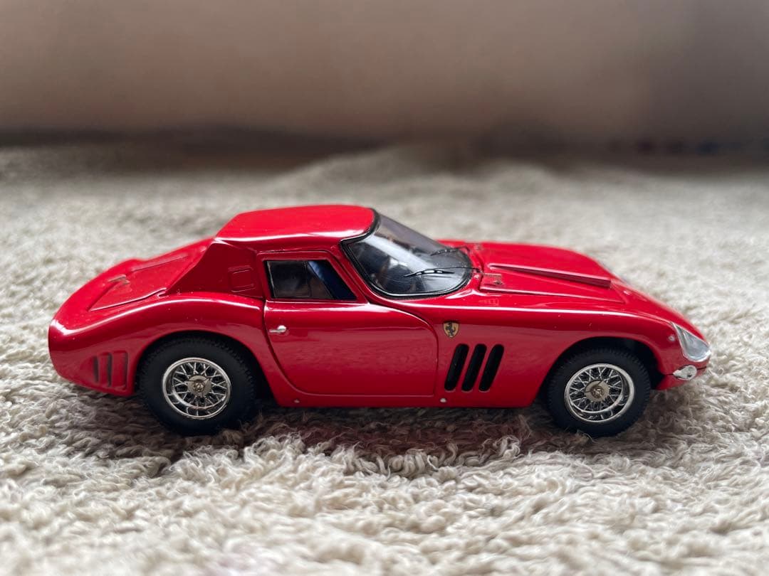 フェラーリ 250 GTO Jouef Evolution 1964 1/43