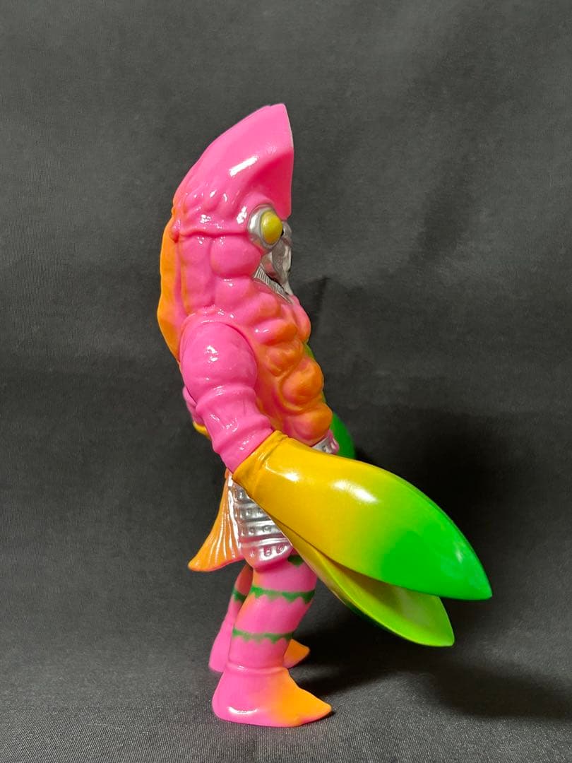 【ソフビ】【MAX TOY マックストイ】/バルタン星人/レトロポップVer.