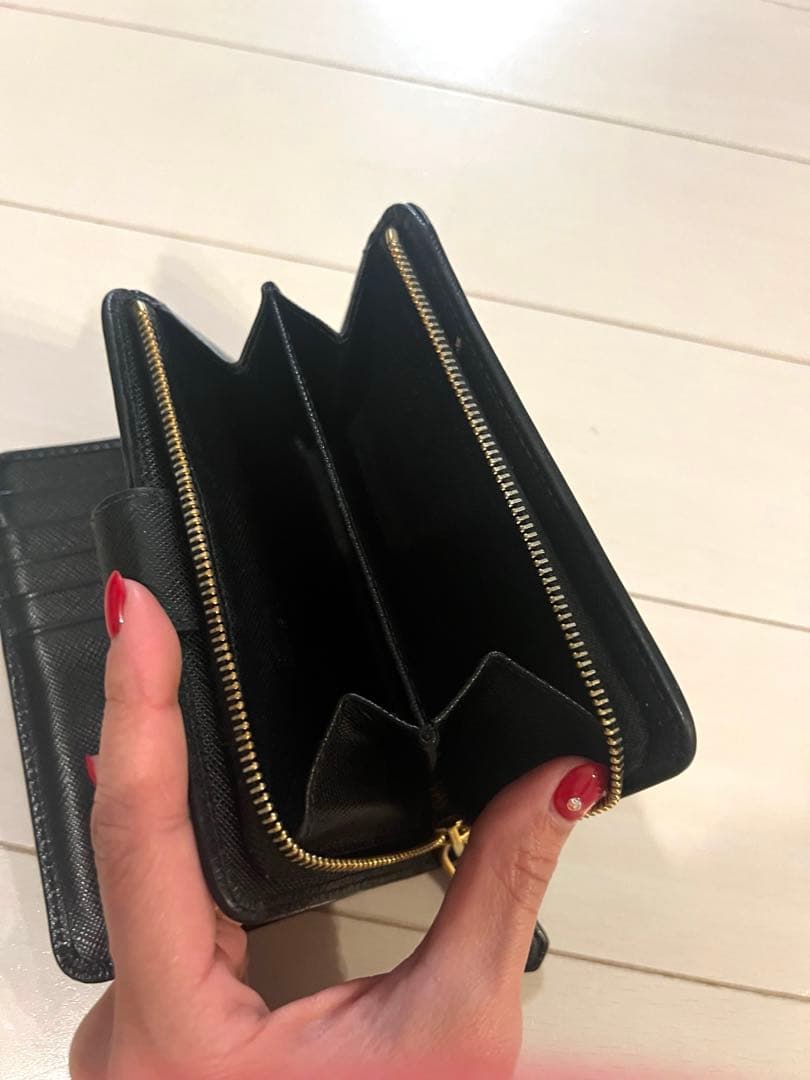 APV18 プラダ サフィアーノメタル L字ファスナー財布 ゴールド金具