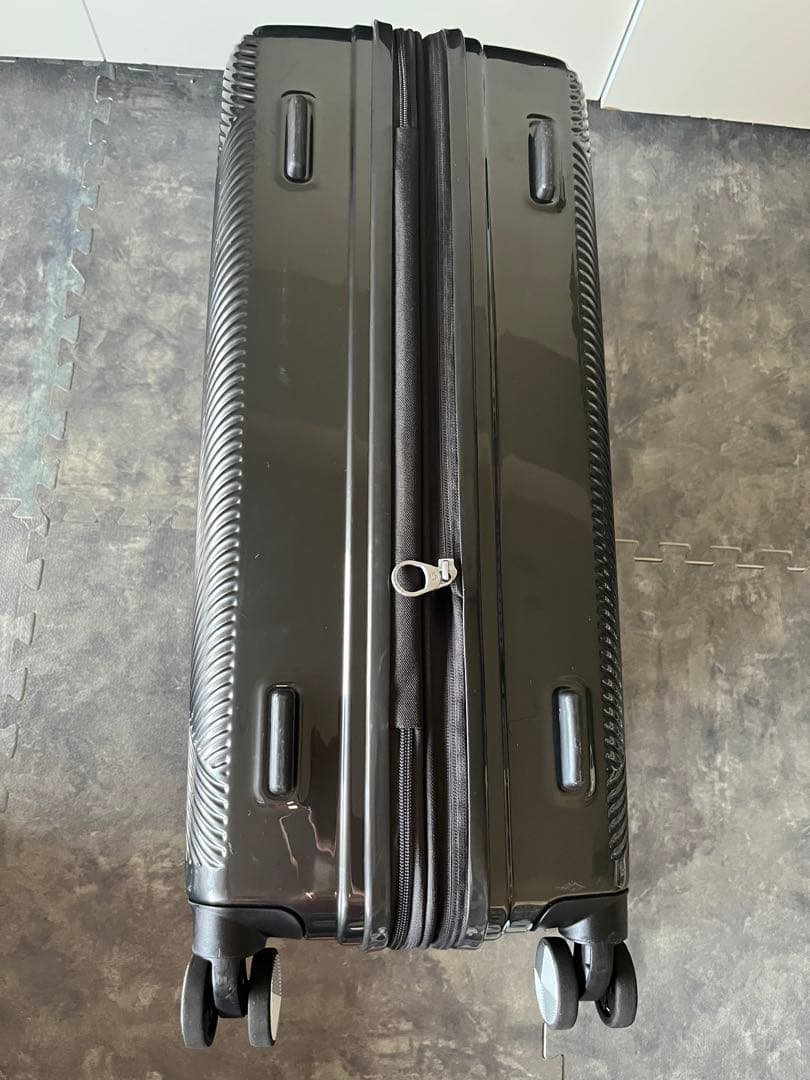 【送料込】サムソナイト　スーツケース　Volant 66/77L