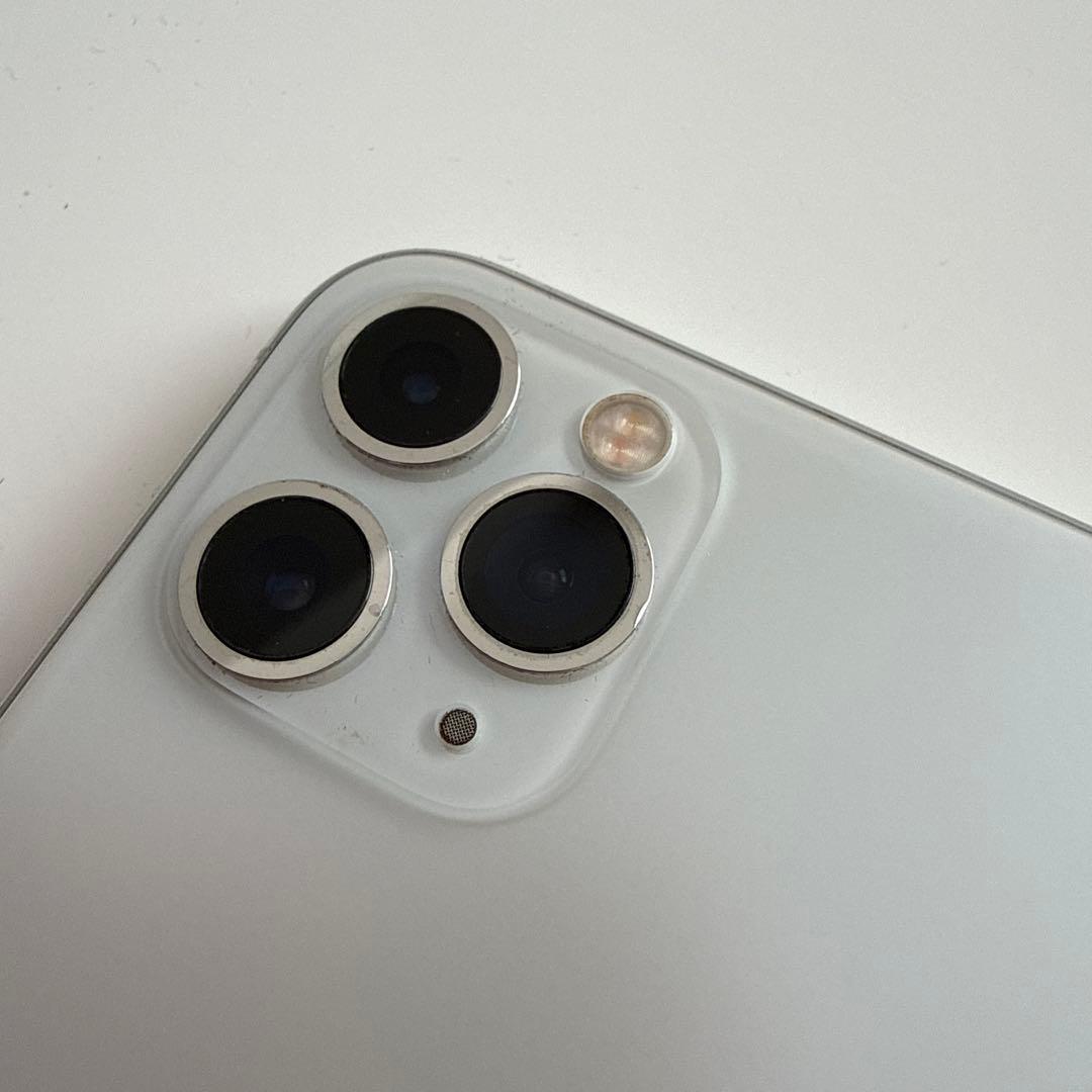 iPhone 11 pro max 64GB 本体