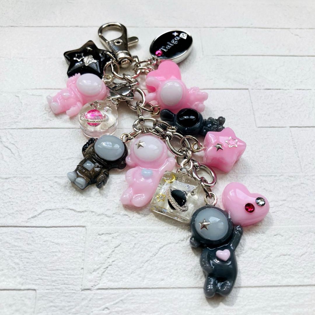 りんりんページ　名入れチャーム　レジンキーホルダー