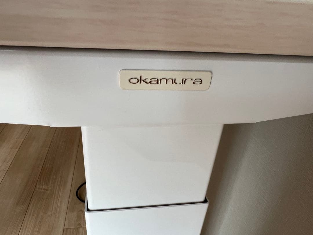 オカムラ 電動昇降デスク スイフト（swift） 幅155cm 奥行67.5cm