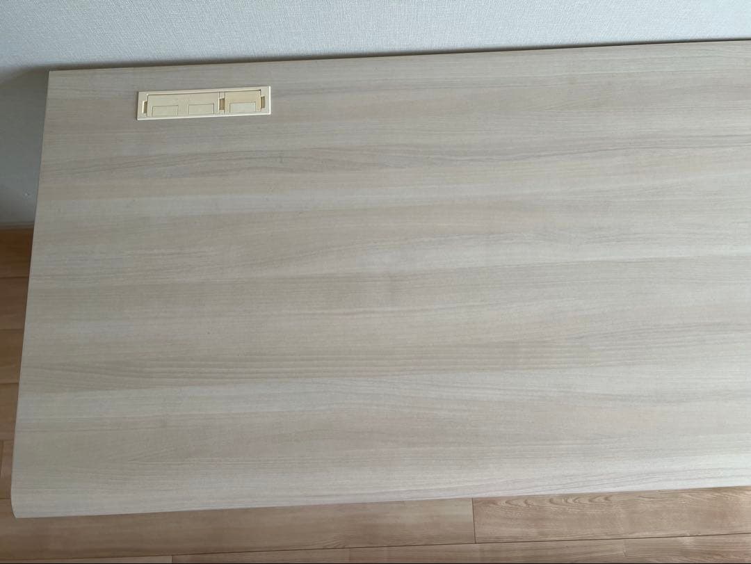 オカムラ 電動昇降デスク スイフト（swift） 幅155cm 奥行67.5cm