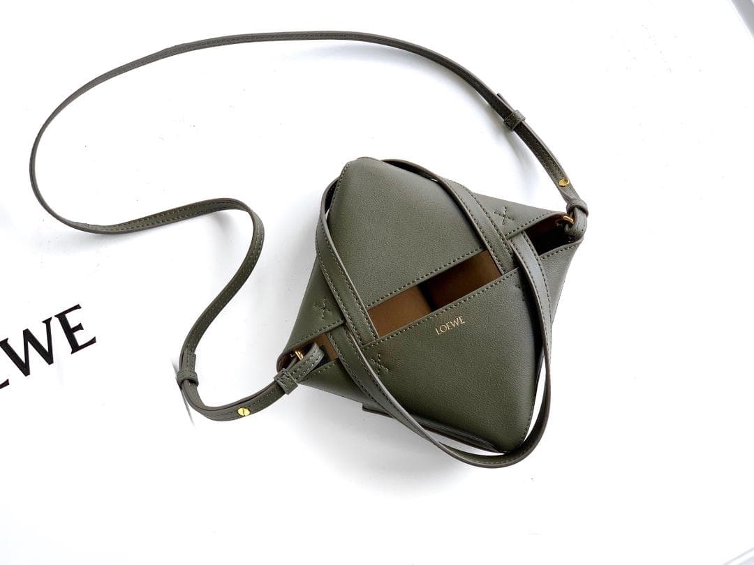 可愛い　トートバッグ　グリーン