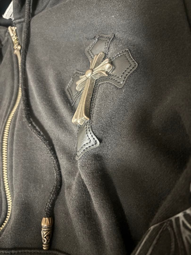 クロス刺繍付き黒パーカー パーカー 十字架 y2k opium 平成