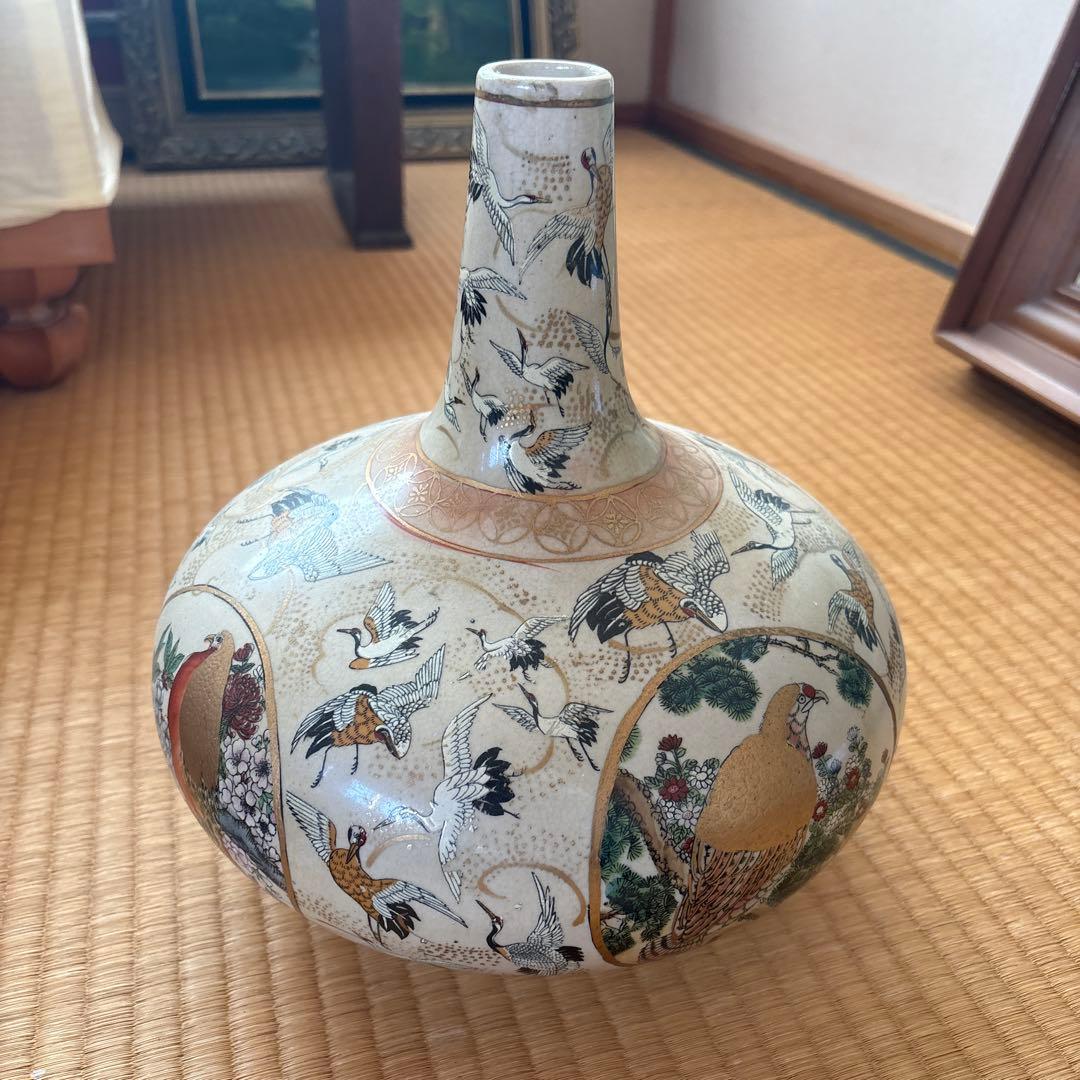 鳥の絵柄 陶器 花瓶　薩摩焼