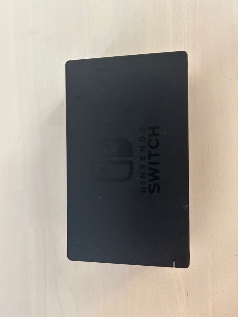 Nintendo Switch 本体 スイッチのカバー付き
