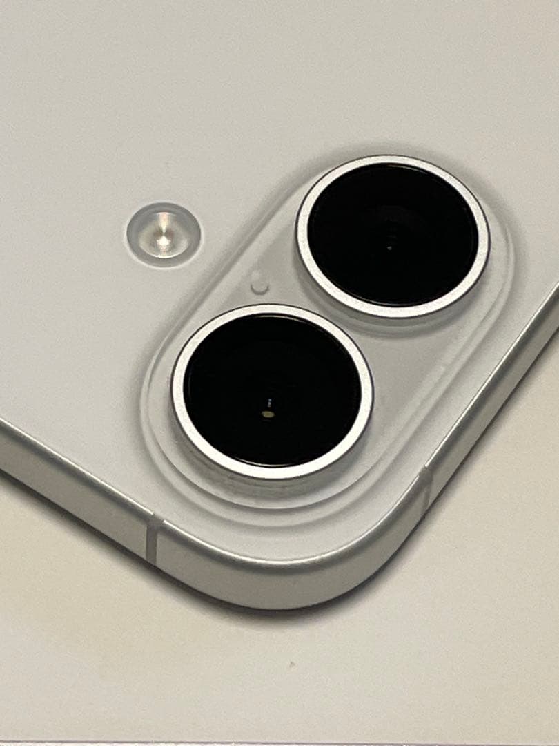 【美品】iPhone16 128Gホワイト本体 （SIMフリー、Bat100%）