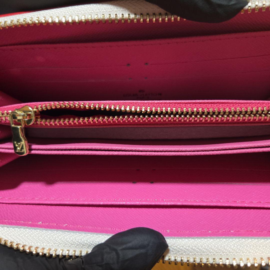 LOUIS VUITTONジッピーウォレットマルチカラーホワイト