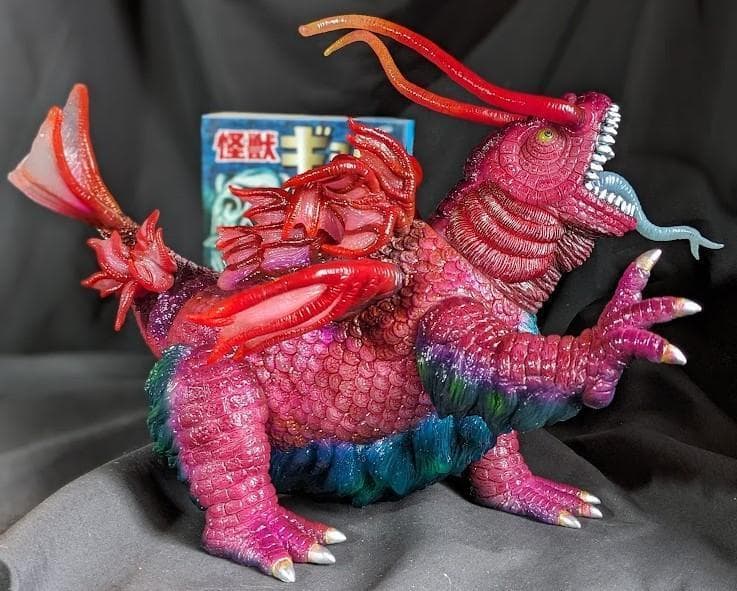 怪獣ギョー（フューチャーモデルズ／アート・ストーム）ソフビ＋楳図かずお書籍