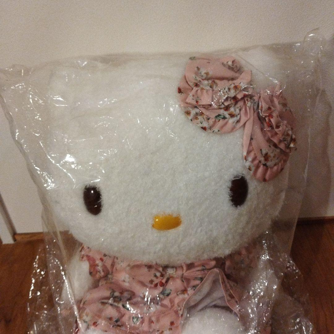 ハローキティ 大型 ぬいぐるみ