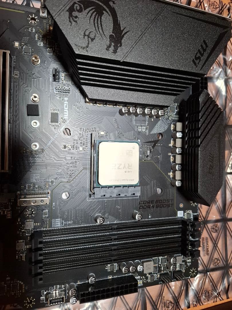 Ryzen7 5700x3d マザボ.32gbメモリ.cpuファンセット