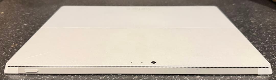 【1/15まで出品】Surface pro 3