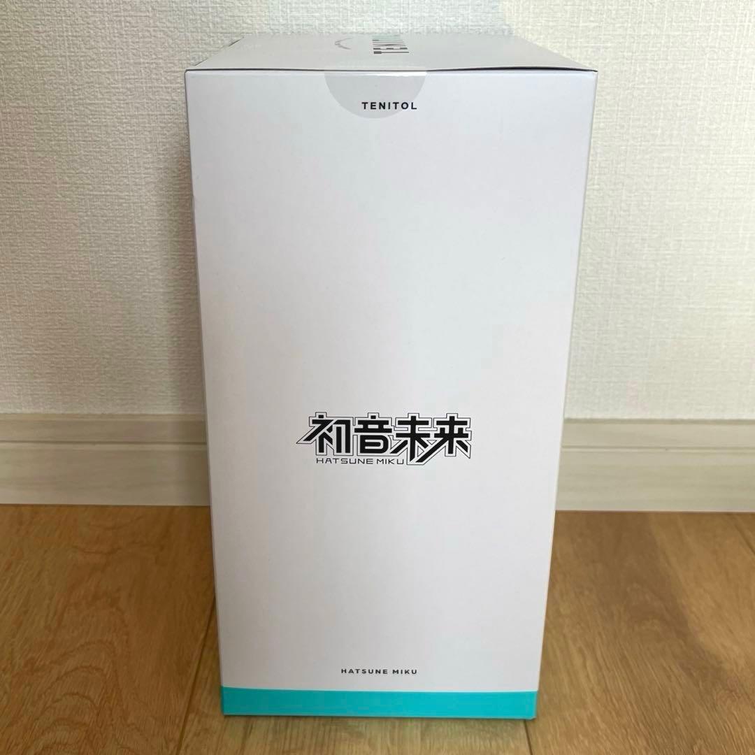 初音ミク TENITOL フリュー UWA ふわふわ可愛い笑顔バッグ　フィギュア