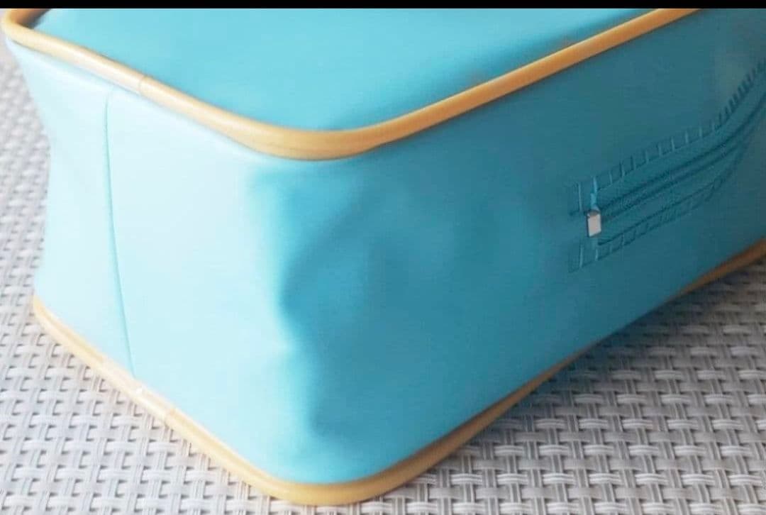 新品未使用　パペットスンスン　東京駅　Candy　Store　ポーチ　4点セット