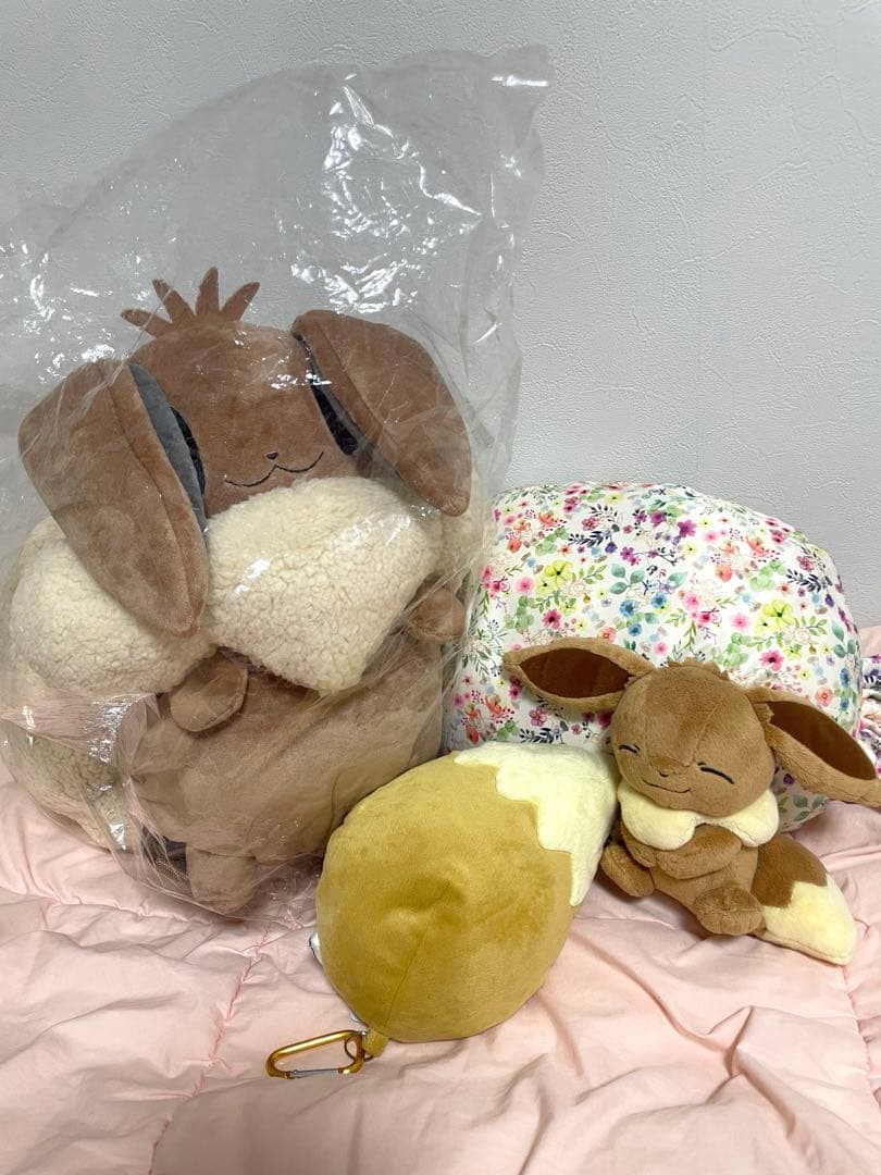 ボタンのイーブイリュック 他 【8点】まとめ売り