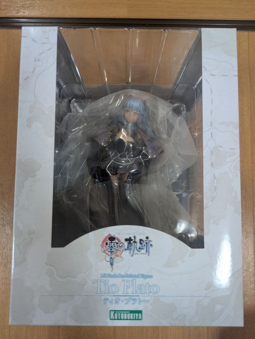 零の軌跡　ティオ・プラトー　フィギュア　微笑み顔パーツ付き　コトブキヤ