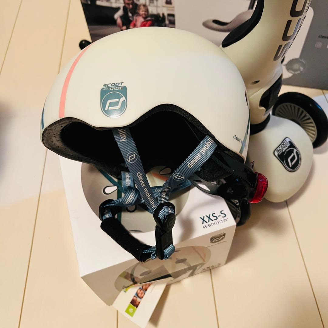 美品！室内のみで使用！SCOOT AND RIDE スケーター　ヘルメットセット