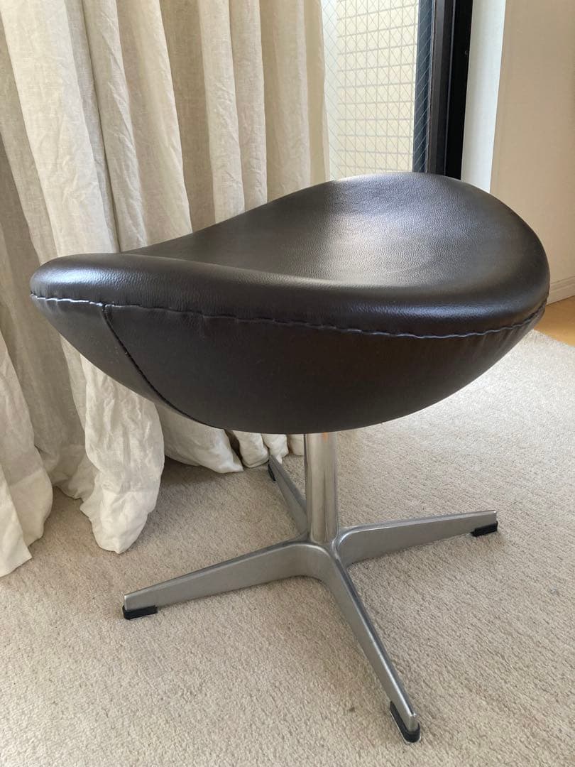 アルネ・ヤコブセン　エッグチェア・オットマン　フリッツハンセン　本革リプロダクト