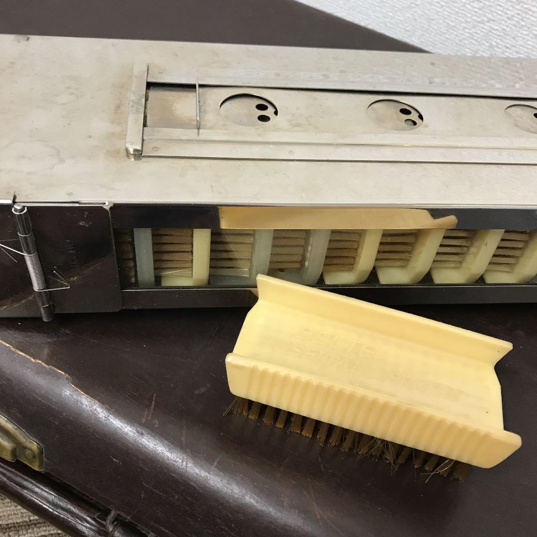 ブラシスタンド